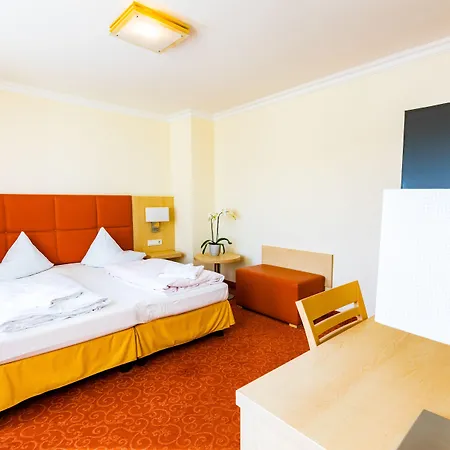 Otel Post Denkendorf (Bavaria)