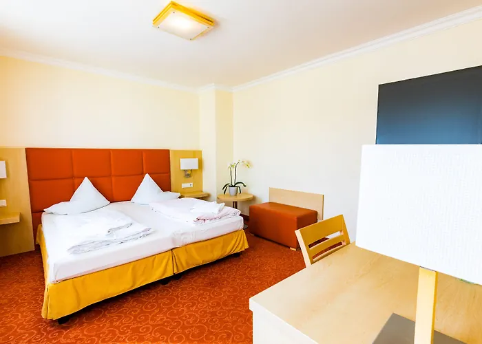 Hotel Post Denkendorf (Bavaria)